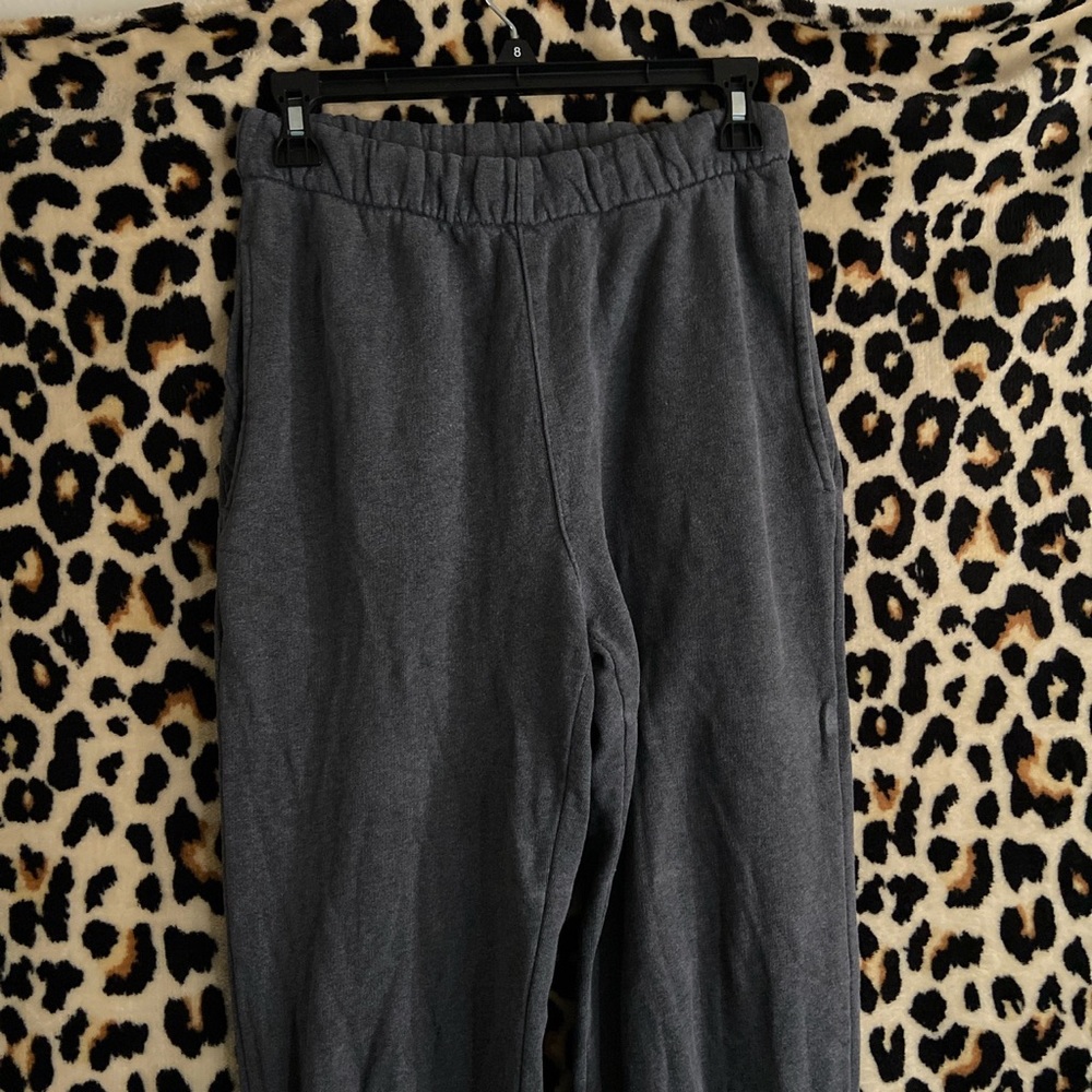 Brandy Melville Grey Rosa Sweatpants